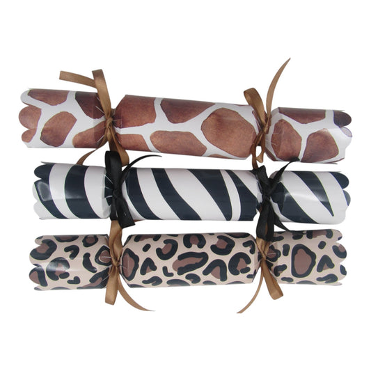 Christmas Cracker Giraffe – Animal Print Giraffe with beaded keyrings Just Fun Gifts